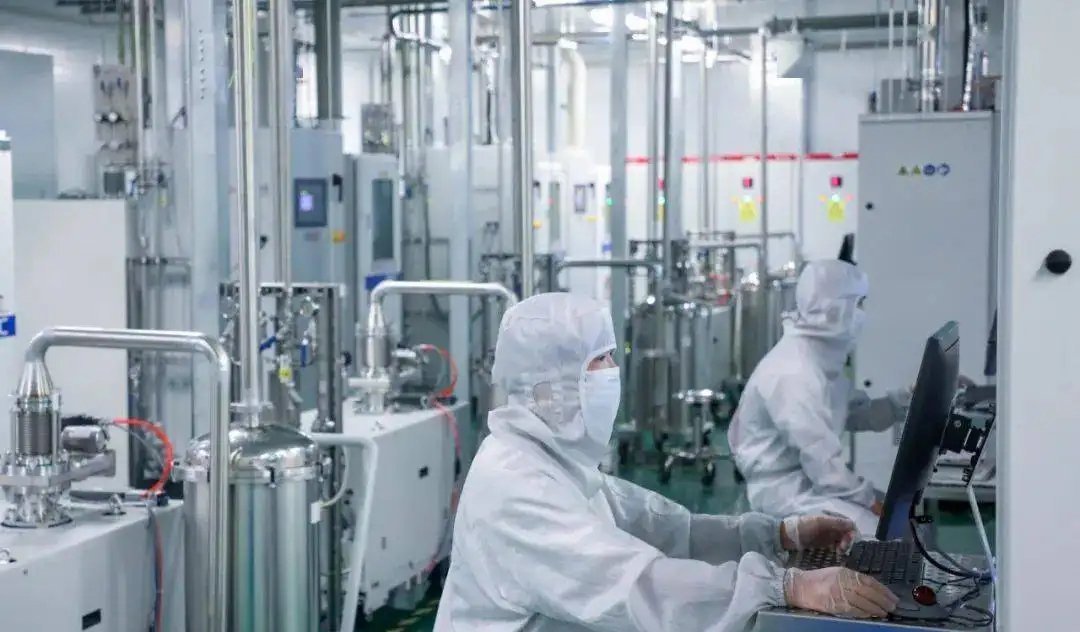 年產(chǎn)能達(dá)20萬片！瀚天天成碳化硅產(chǎn)業(yè)園二期項目竣工，三期產(chǎn)能預(yù)達(dá)140萬片！